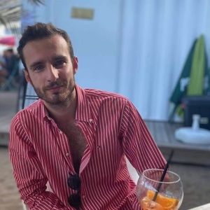 Meet your Posher, Grégoire